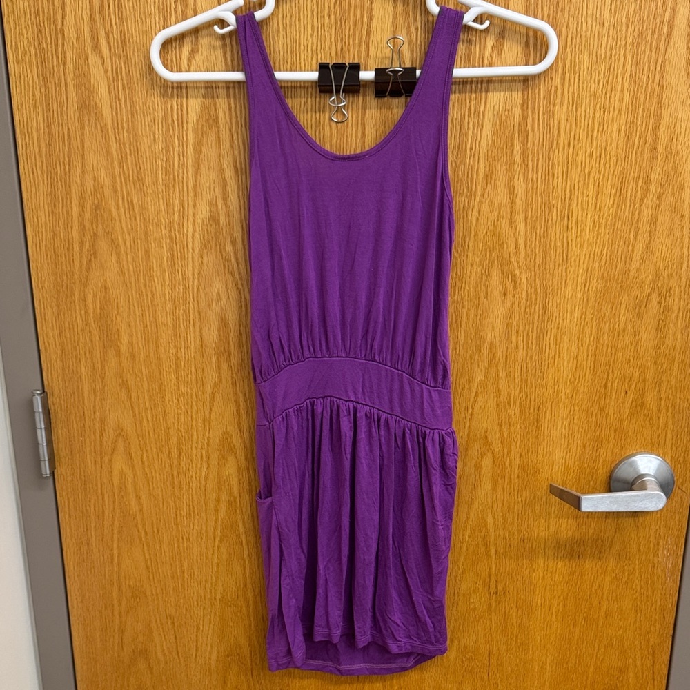 Purple Sleeveless Dress - Picture 5 of 5
